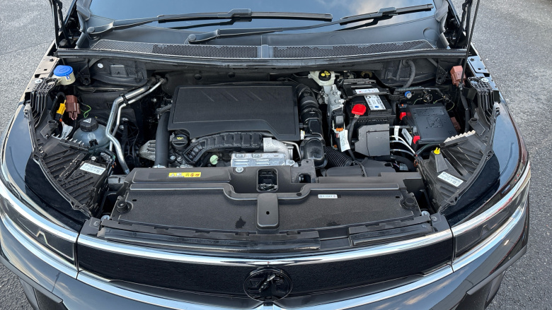 Vauxhall Grandland 1.2 Turbo Ultimate 5dr Petrol Hatchback